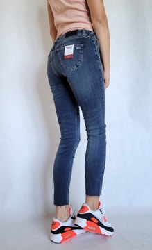 TOMMY Jeans HILFIGER Sophie Skinny W24 L30 SALE