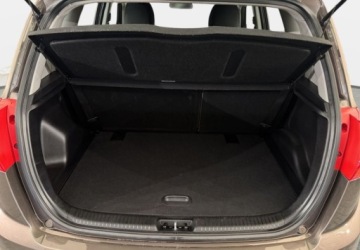Kia Venga Mikrovan Facelifting 1.4 DOHC 90KM 2016 Kia Venga 1.4 90KM M5 2016 r., przebieg tylko 77tys.km 1.4 Benzyna 90KM, zdjęcie 10