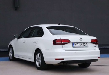 Volkswagen Jetta VI Sedan Facelifting 2.0 TDI 110KM 2017 Volkswagen Jetta 2.0 TDI 110HP Klimatronic Salon Pl. II.wlasciciel GWARANC, zdjęcie 3