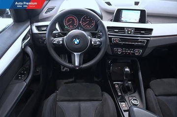 BMW X1 F48 Crossover xDrive18d 150KM 2017 BMW X1 xDrive18dFV23Pakiet Sportowy MReflektory LEDFotele Sportowe 2.0, zdjęcie 9