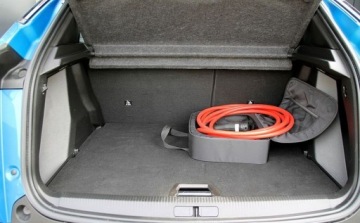 Peugeot 2008 II e-SUV Elektryczny 50kWh 136KM 2023 Peugeot 2008 I REJESTRACJA 2024 SalonPL Allure Gwarancja od RiA 136KM, zdjęcie 17