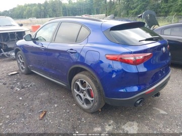 Alfa Romeo Stelvio 2022 Alfa Romeo Stelvio Sprint 2022 2.0l 2.0 Benzyna 280KM, zdjęcie 3