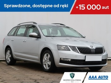 Skoda Octavia III Kombi Facelifting 1.6 TDI 115KM 2017 Skoda Octavia 1.6 TDI, Salon Polska, Serwis ASO