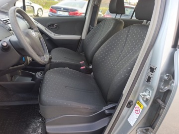 Toyota Yaris II Hatchback 5d 1.3 i VVT-i 86KM 2008 TOYOTA YARIS 100%Bezwypadkowy, 1.3, Klimatyzacja, 5d, nowe opony, zdjęcie 12
