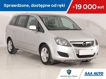 Opel Zafira B 1.6 Twinport ecoFLEX 115KM 2010 Opel Zafira 1.6, GAZ, 7 miejsc, Klima