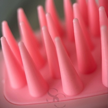 Щетка с ручкой, массажер, пилинг, мытье кожи головы. Розовая силиконовая щетка для волос.