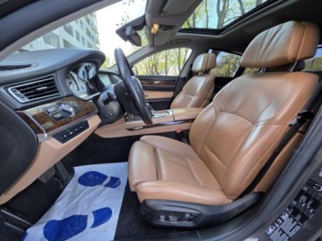 BMW Seria 7 F01 Sedan Facelifting 730d 258KM 2012 BMW 7 730d xDrive 3.0l diesel 258KM xDrive AWD/4X4 8 lat w jednych rękach, zdjęcie 4
