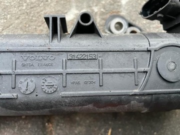 2.0 D TRUBKA WAZ PŘÍVOD VOLVO V40 ORIGINÁLNÍ 31422153 KOMPLET