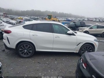 BMW X6 G06 2026 BMW X6 xDrive40i 2026 3.0 Benzyna 375KM, zdjęcie 6