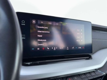 Skoda Octavia IV Kombi 2.0 TDI 150KM 2022 Skoda Octavia Keyless, Asystenci, Hak, Led, 2.0 Diesel 150KM, zdjęcie 22