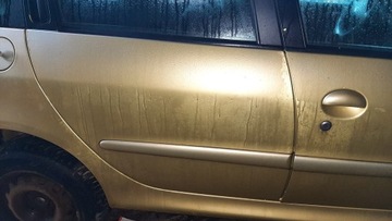 дверь передняя задняя правая левая Peugeot 206sw KAW универсал