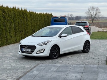 Hyundai i30 II 2016 Hyundai i30 1.4 Benz Bogate wyposazenie 1.4 Benzyna 102KM