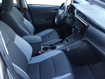 Toyota Auris II Touring Sports Facelifting 1.8 Hybrid 136KM 2017 Toyota Auris Hybrid, Salon Polska, Automat, Klima, zdjęcie 8