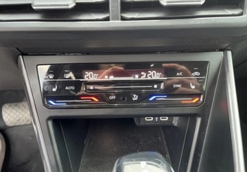 Volkswagen Taigo 1.5 TSI 150KM 2023 Volkswagen Taigo Volkswagen Taigo 1.5 TSI ACT Style DSG 1.5 Benzyna 150KM, zdjęcie 19