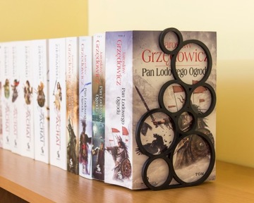 ПОДСТАВКА ДЛЯ КНИГИ ПОДСТАВКА ДЛЯ КНИГИ НА КОЛЕСАХ 20см