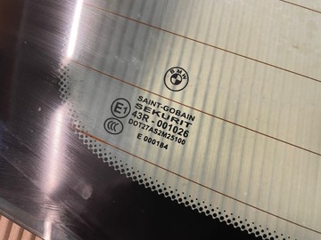 BMW 3 E91 KOMBI SKLO (OKNO) KRYT KUFRU ZVEDANÁ