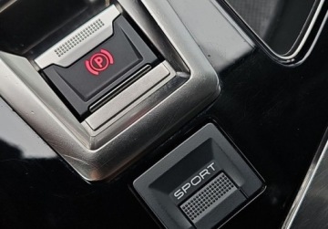 Peugeot 3008 II Crossover 1.2 PureTech 130KM 2019 Peugeot 3008 1.2 Benzyna 130KM, zdjęcie 23