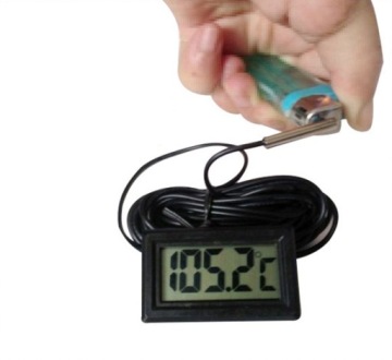 ЭЛЕКТРОННЫЙ ЦИФРОВОЙ МЕТР ТЕМПЕРАТУРЫ SONDA 1m LCD MOTOR QUAD TEMPERATURE SENSOR