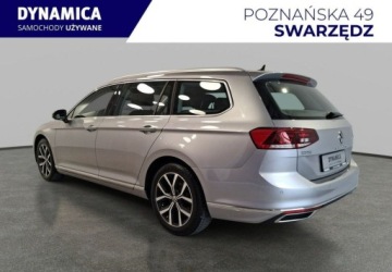 Volkswagen Passat B8 Variant Facelifting 1.5 TSI EVO 150KM 2023 Volkswagen Passat Variant VAT 23 Elegance 1.5TSI 150KM M6 2023 r., salon P, zdjęcie 4