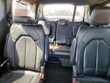 Chrysler Pacifica II 2022 Chrysler Pacifica Touring L 2022 3.6l 3.6 Benzyna 287KM, zdjęcie 10