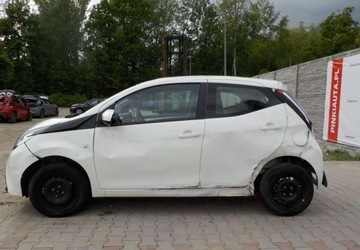 Toyota Aygo II Hatchback 3d Facelifting 1.0 VVT-i 72KM 2020 Toyota Aygo Okazja Benzyna 72KM, zdjęcie 5
