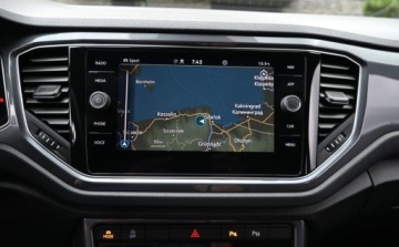 Volkswagen T-Roc I SUV 1.5 TSI ACT 150KM 2021 Volkswagen T-Roc 1,5 TSI 150 KM DSG R-LINE Nawigacja Kamera DIGITAL FULL L, zdjęcie 15