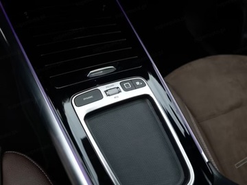 Mercedes GLA II Off-roader Facelifting 2.0 220 190KM 2025 MERCEDES-BENZ GLA 220 4-Matic AMG Line 2.0 (190KM) 2025, zdjęcie 10