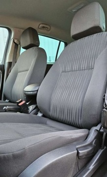 Opel Zafira C Tourer Facelifting 1.4 Turbo 140KM 2017 Opel Zafira 7-osob Navigacja Grzane Fotele i Kierownica Klimatronic 2017, zdjęcie 19