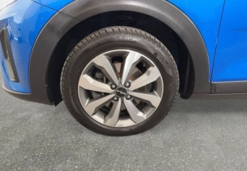 Kia Stonic I Crossover Facelifting 1.0 T-GDI 100KM 2023 Kia Stonic VAT 23 1.0T-GDI 100KM M6 2023 r., salon PL, I wl., gwar. fabryc, zdjęcie 10