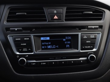 Hyundai i20 II Active 1.4 100KM 2016 Hyundai i20 1.4, Klima, Tempomat, Parktronic, zdjęcie 11
