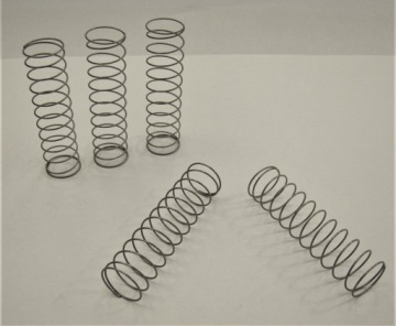 ПРУЖИНА НАЖИМАЮЩАЯ d=0,6 * Dz=14 * L=52 - 5 шт.