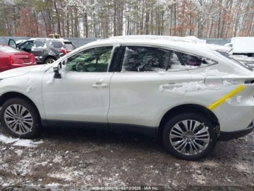 Toyota Venza 2022 Toyota Venza XLE 2022 2.5l 2.5 Hybryda 176KM, zdjęcie 2