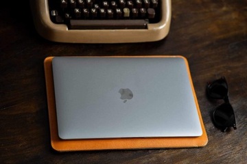 Чехол Baltan для ноутбука Macbook Sleeve MAC 13 AIR [M1] коричневый натуральная кожа