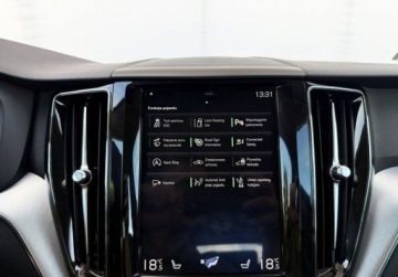 Volvo XC60 II Crossover T4 190KM 2019 Volvo XC 60 2.0 T4 190KM Gwarancja Momentum Pro Salon PL FV23 2.0 Benzyna, zdjęcie 25