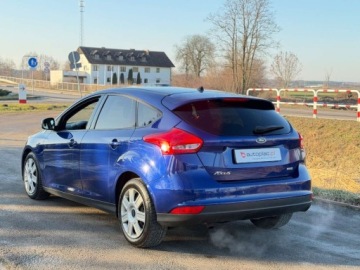 Ford Focus III Sedan Facelifting 1.0 EcoBoost 125KM 2015 Ford Focus Raty Klima usb benzynka 125KM Niski przebieg 127tys km Gwarancja, zdjęcie 9
