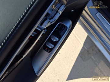 Mercedes Klasa C W206 Kombi 2.0 220d 200KM 2021 Mercedes-Benz Klasa C c220d 200KM AMG pakiet alcantara navi kamery 360 el., zdjęcie 23