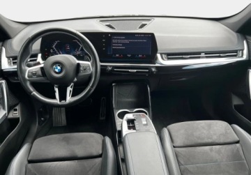 BMW X1 U11 Crossover 1.5 18i 136KM 2023 BMW X1 1.5 Benzyna 136KM, zdjęcie 1