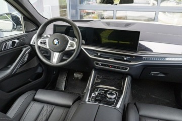 BMW X6 G06 SUV Facelifting 3.0 30d 298KM 2026 BMW X6 xDrive30d, Dostępne od ręki!, zdjęcie 19