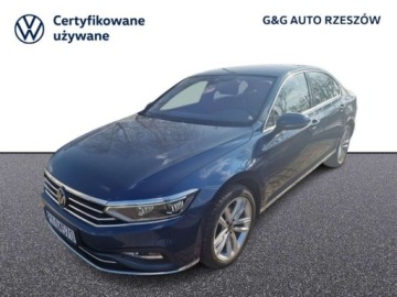 Volkswagen Passat B8 Variant Facelifting 2.0 TSI 190KM 2022 Volkswagen Passat 2.0 TSI 190KM DSG, LED Matrix, Harman Kardon, ACC Salon