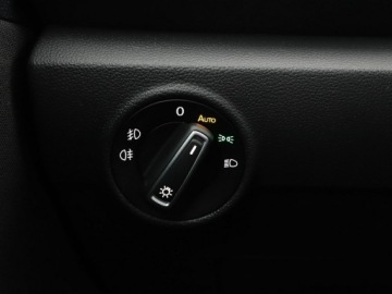 Volkswagen T-Roc I SUV 1.0 TSI 110KM 2021 Volkswagen T-Roc 1.0 TSI Style Climatronic Virtual, zdjęcie 31