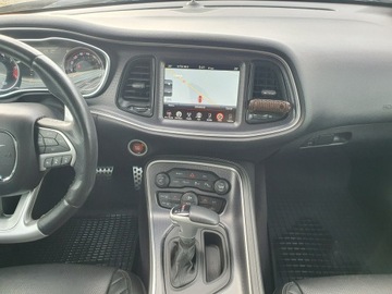 Dodge Challenger III 2016 Dodge Challenger 6.4 Hemi 392 Pełny SRT Brembo, zdjęcie 23