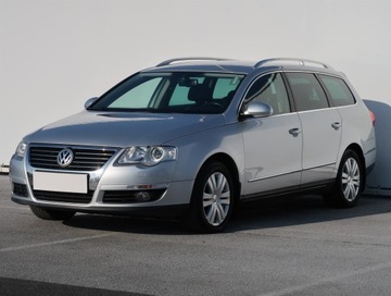 Volkswagen Passat B6 Variant 2.0 TDI 170KM 2007 VW Passat 2.0 TDI, Salon Polska, 167 KM, Klima