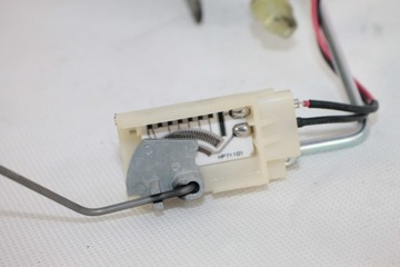 HONDA HORNET CB 600 PC41 07+ ДАТЧИК УРОВНЯ ТОПЛИВА