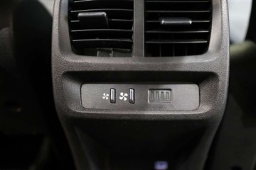 Toyota 2022 Toyota Proace City Verso Long 1.2 D-4T Family Aut. 1.2 Benzyna 130KM, zdjęcie 23