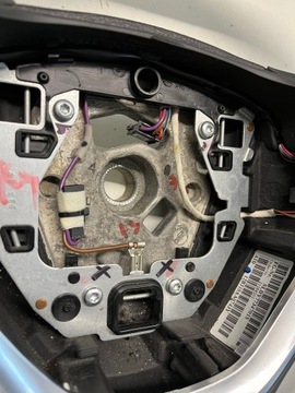 МНОГОФУНКЦИОНАЛЬНЫЙ РУЛЕВОЙ BMW F10 F11 КОЖА 6102240 ŚLĄSK