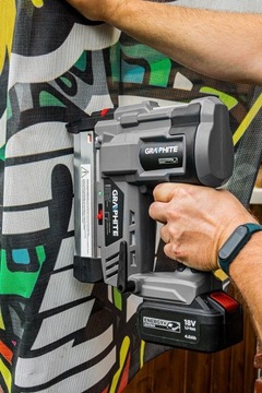 ГРАФИТОВЫЙ АККУМУЛЯТОРНЫЙ СТЕПЛЕР ENERGY+ 58G081