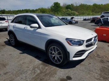 Mercedes GLC C254/X254 2022 Mercedes-Benz GLC 300 4matic 2022 2.0 Benzyna 255KM, zdjęcie 4