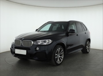 BMW X5 F15 SUV xDrive40e 313KM 2017 BMW X5 xDrive40e, Salon Polska, Serwis ASO, 4X4, zdjęcie 1