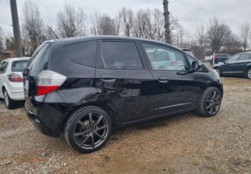 Honda Jazz III 1.4 i-VTEC 100KM 2009 Honda Jazz Honda Jazz 1.4 i-VTEC Elegance 1.3 Benzyna 100KM, zdjęcie 13