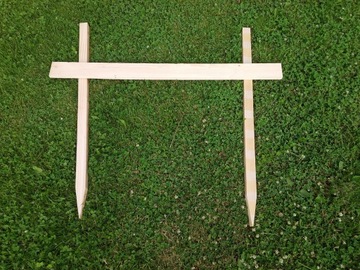 Бледные палны задумчивые здания